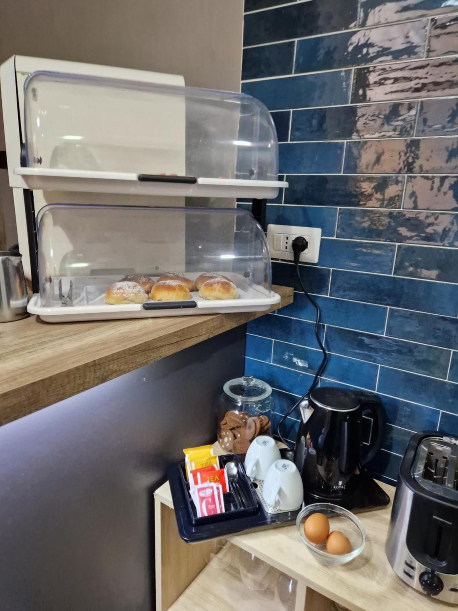 B&B City Center Napoli Bagian luar foto